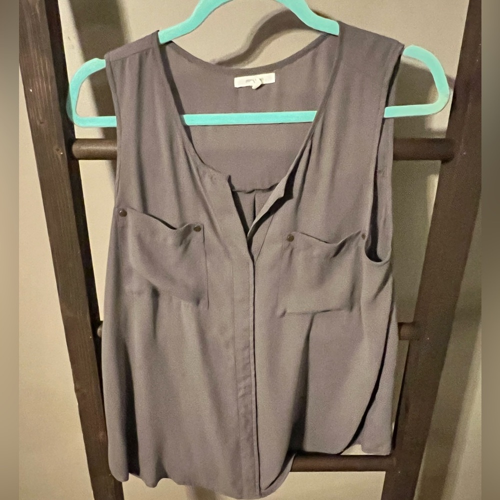 Maurice’s sleeveless top size Large